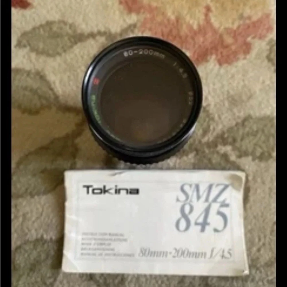 Tokina ‘80s 80-200 Zoom lens